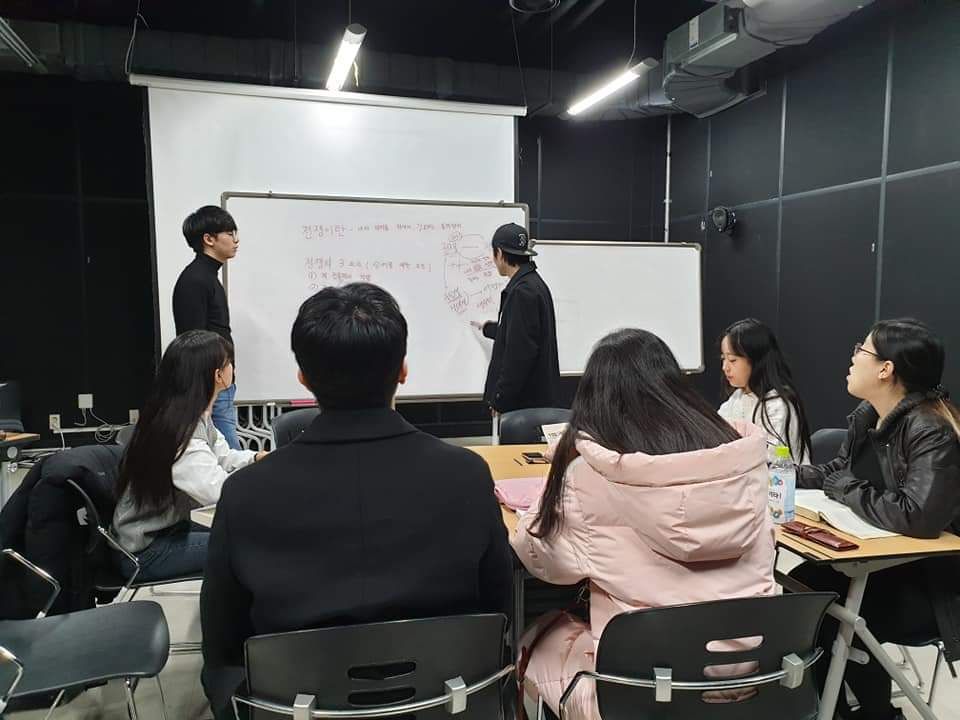 .❤제2634회 정기모임 멤버십 사암기고❤<전쟁론> 사진